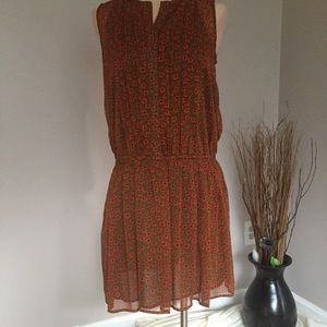 Green/orange dress